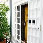 Milo Apt - Trastevere\'S Gem